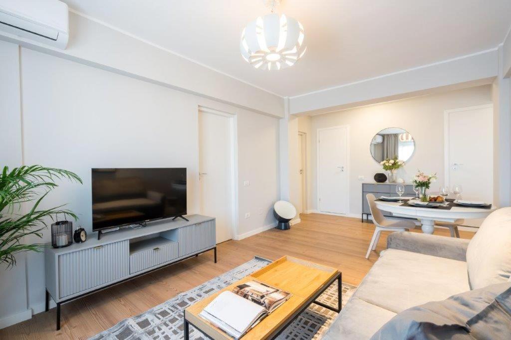 Downtown Modern - 2Br Apartment 부쿠레슈티 외부 사진