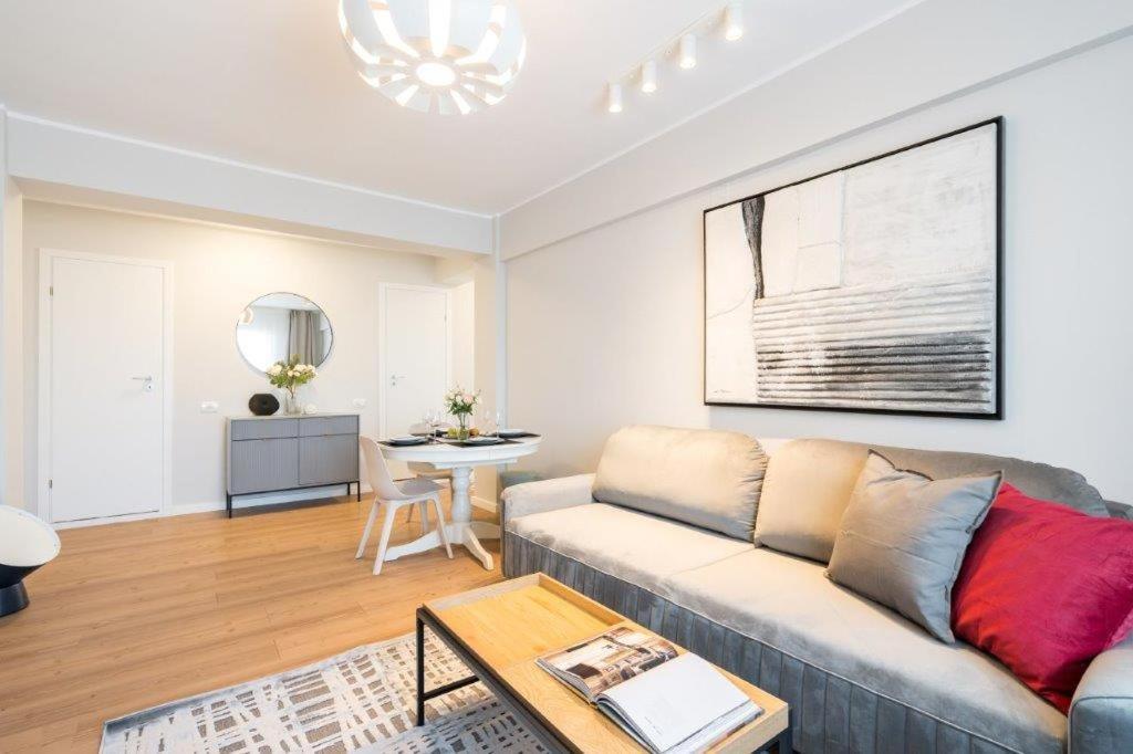 Downtown Modern - 2Br Apartment 부쿠레슈티 외부 사진